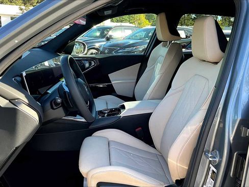 New 2026 BMW X3 xDrive30 w/ Convenience Package image 9