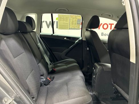 Used 2014 Volkswagen Tiguan S AWD/4WD image 13