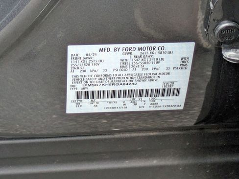 Certified 2024 Ford Explorer ST-Line w/ Class IV Trailer Tow Package image 43