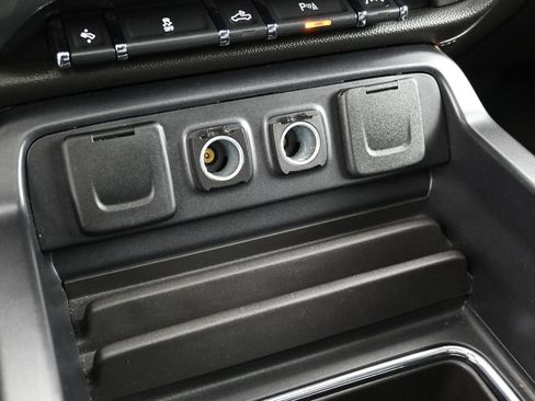 Used 2016 Chevrolet Silverado 1500 LTZ w/ LTZ Plus Package image 17