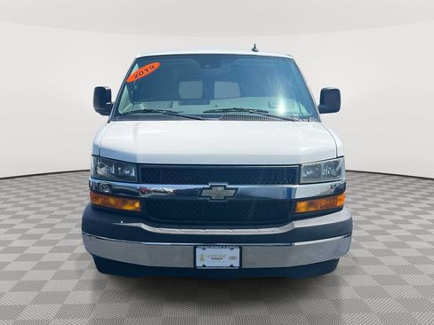 Used 2019 Chevrolet Express 3500 LT w/ LT Preferred Equipment Group RWD image 2