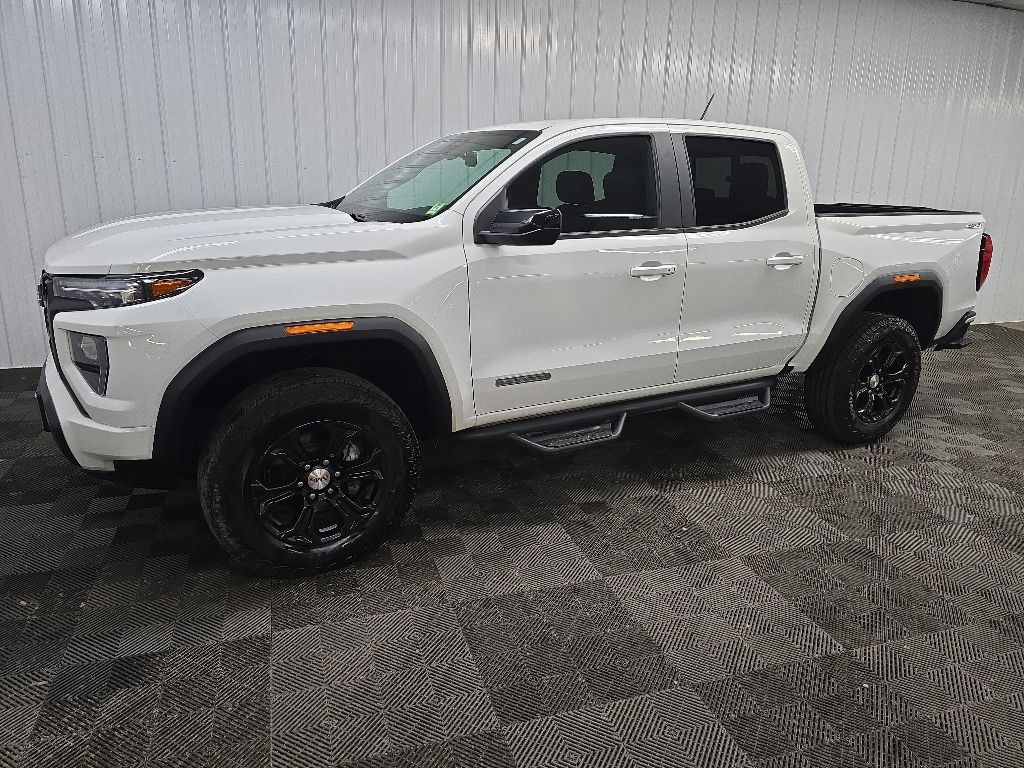 Used 2023 GMC Canyon Elevation w/ Elevation Premium Package AWD/4WD image 6
