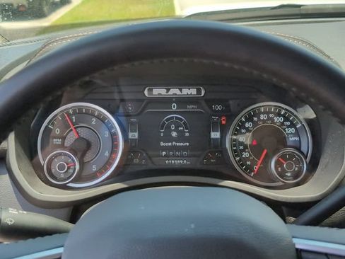 Used 2024 RAM 3500 Laramie AWD/4WD image 22