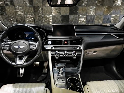 Used 2020 Genesis G70 3.3T w/ Elite Package image 15