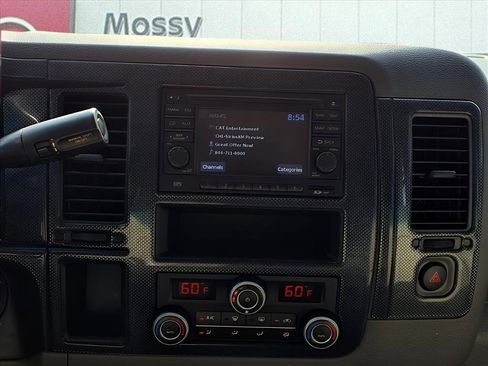 Used 2013 Nissan NV 3500 SL w/ Technology Pkg image 14