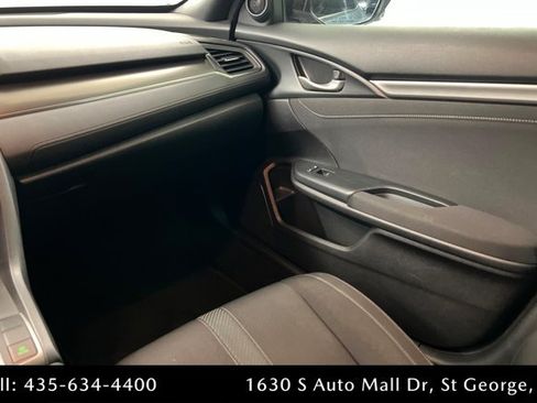 Used 2019 Honda Civic EX image 10