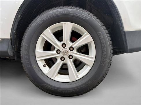 Used 2013 Toyota Highlander FWD image 9