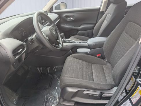 Certified 2024 Honda HR-V LX image 14