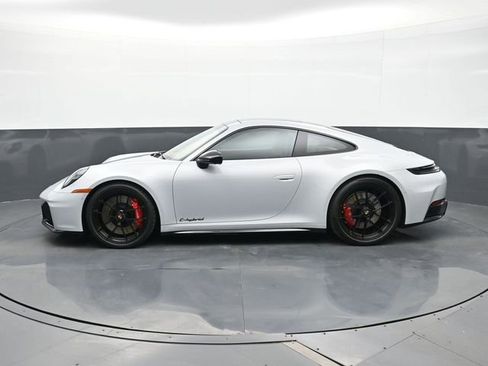 Certified 2026 Porsche 911 Carrera 4 GTS AWD/4WD image 2