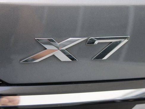 Certified 2024 BMW X7 xDrive40i image 23