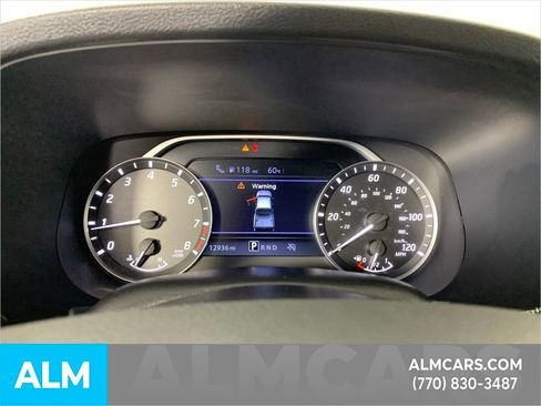 Used 2024 Nissan Frontier SL w/ Technology Package image 23