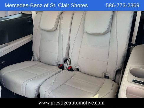 Used 2022 Mercedes-Benz GLS 450 4MATIC image 15