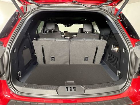 New 2026 Ford Explorer ST-Line w/ ST-Line Street Pack image 15