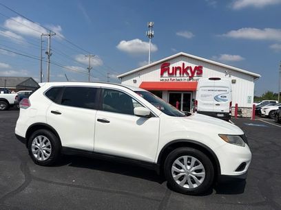 Used 2016 Nissan Rogue S w/ S Family Package