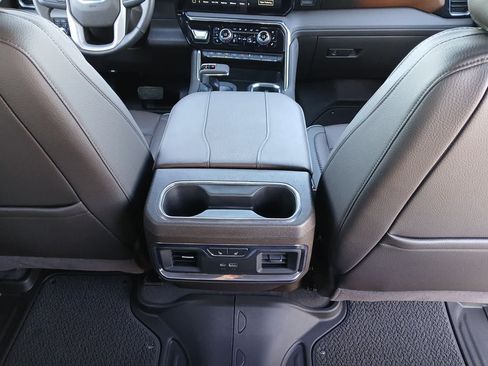 Used 2025 GMC Sierra 1500 Denali w/ Technology Package AWD/4WD image 73