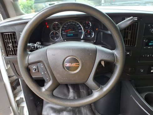 Used 2020 GMC Savana 2500 w/ Driver Convenience Package RWD image 14