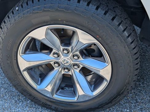 Used 2019 RAM 1500 Limited AWD/4WD image 11