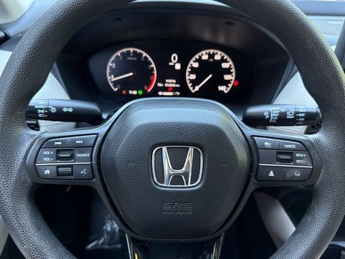 Certified 2025 Honda HR-V LX image 23