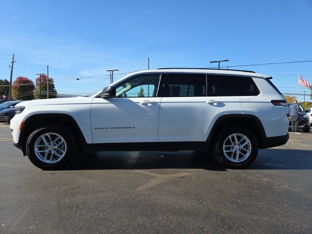 Used 2022 Jeep Grand Cherokee L Laredo w/ Luxury Tech Group I AWD/4WD image 4