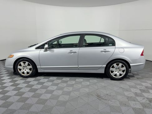 Used 2008 Honda Civic LX image 2
