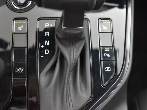 Used 2025 Kia Niro EX image 21