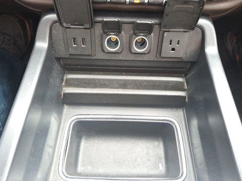 Used 2017 GMC Sierra 1500 SLT image 33