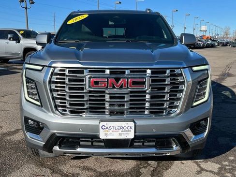 Used 2025 GMC Yukon Denali image 9
