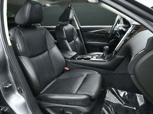 Used 2015 INFINITI Q50 Sport w/ Deluxe Technology Package image 22