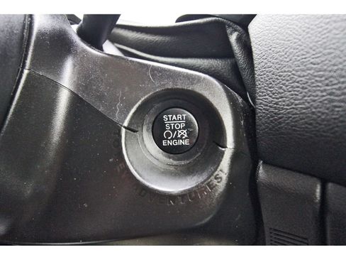 Used 2019 Jeep Renegade Altitude w/ Quick Order Package 2XM AWD/4WD image 21