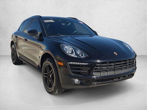 Used 2018 Porsche Macan image 3