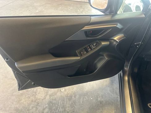 Used 2024 Subaru Impreza 2.0i AWD/4WD image 9