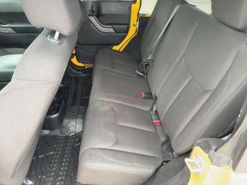 Used 2015 Jeep Wrangler Unlimited Sport w/ Quick Order Package 24S image 14