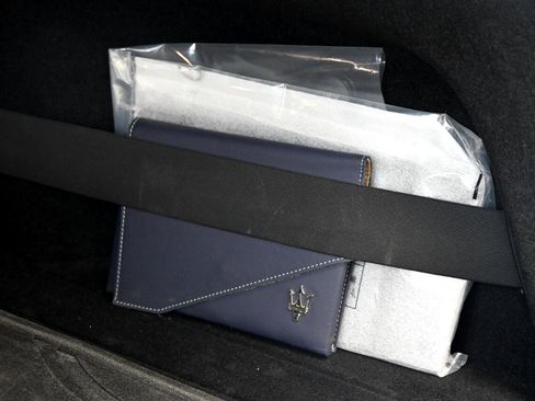 Used 2021 Maserati Levante image 45