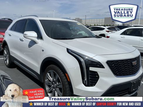 Used 2022 Cadillac XT4 Premium Luxury w/ Technology Package AWD/4WD image 1