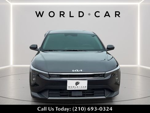 Certified 2025 Kia K4 EX FWD image 8