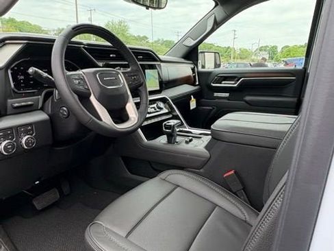 New 2026 GMC Sierra 1500 Denali AWD/4WD image 14