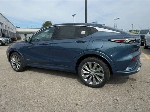 New 2026 Buick Envista Avenir image 6