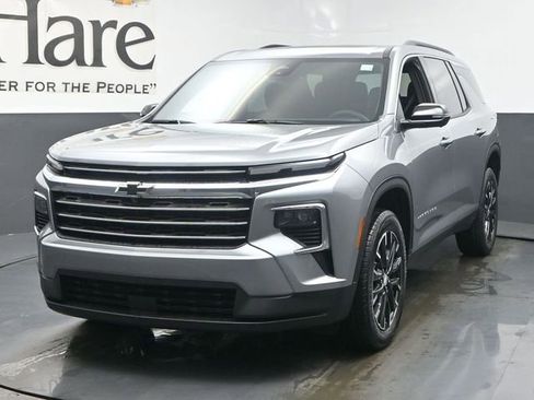 New 2026 Chevrolet Traverse LT image 7