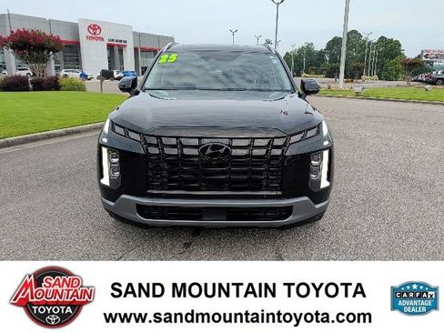 Used 2025 Hyundai Palisade Limited FWD image 8