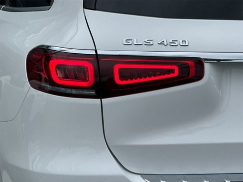 Certified 2023 Mercedes-Benz GLS 450 4MATIC image 35