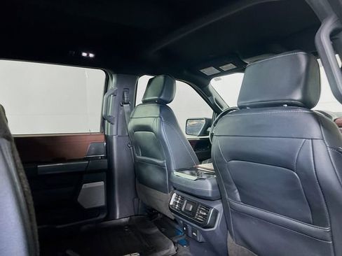 Used 2022 Ford F150 Lariat image 9