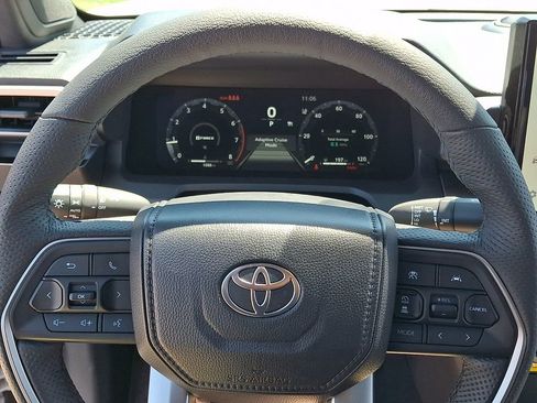 Used 2026 Toyota Tacoma TRD Off-Road w/ TRD Off Road Premium Package AWD/4WD image 19