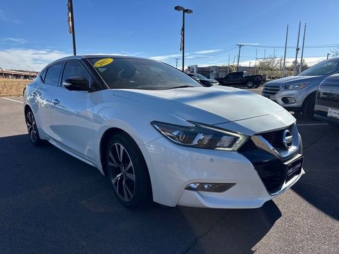 Used 2017 Nissan Maxima Platinum image 8