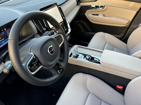 New 2026 Volvo XC90 T8 Plus w/ Protection Package Premier image 13