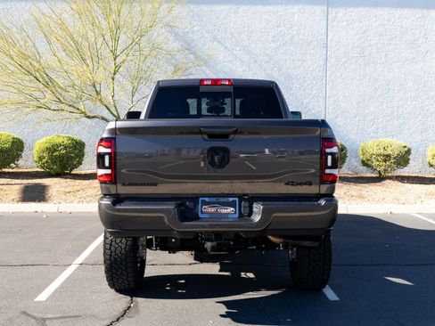 Used 2024 RAM 2500 Laramie w/ Night Edition image 4