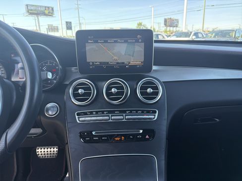 Certified 2018 Mercedes-Benz GLC 43 AMG 4MATIC image 30