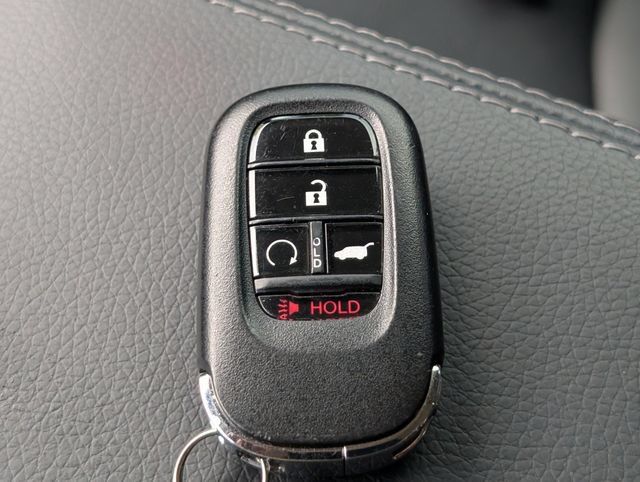 Used 2024 Honda Pilot Touring image 34
