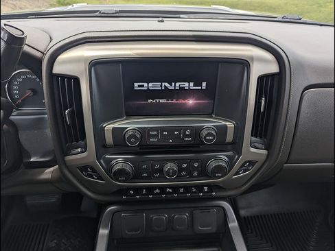 Used 2015 GMC Sierra 2500 Denali w/ Duramax Plus Package AWD/4WD image 29
