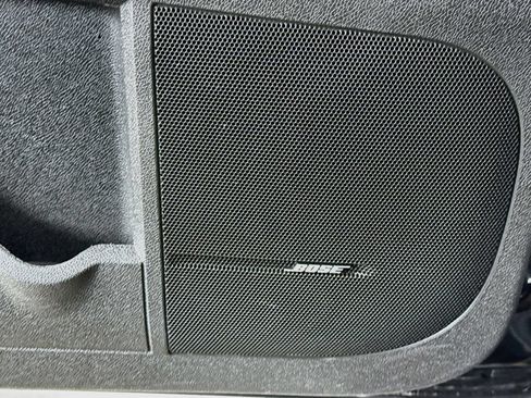 Used 2016 Chevrolet Traverse LT FWD image 21