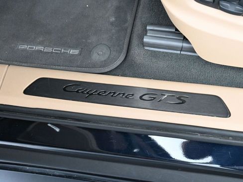 Used 2023 Porsche Cayenne GTS AWD/4WD image 16